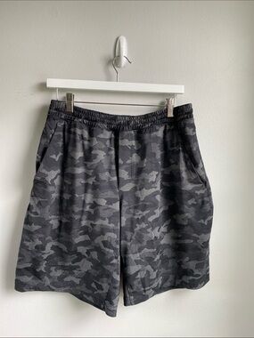 Lululemon Pace Breaker Lined Short 9" Variegated Mesh Camo Black